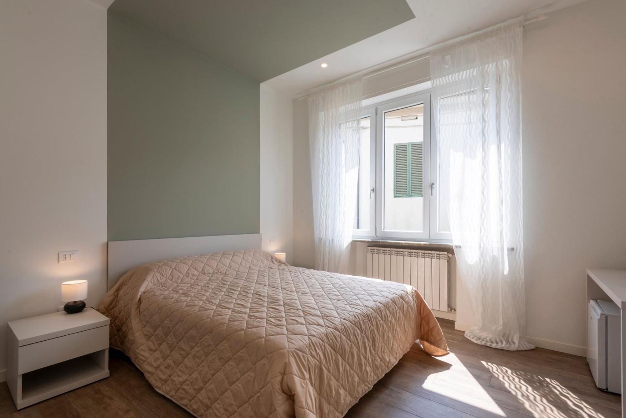 Iarsera Rooms And Apartment Лукка Екстер'єр фото