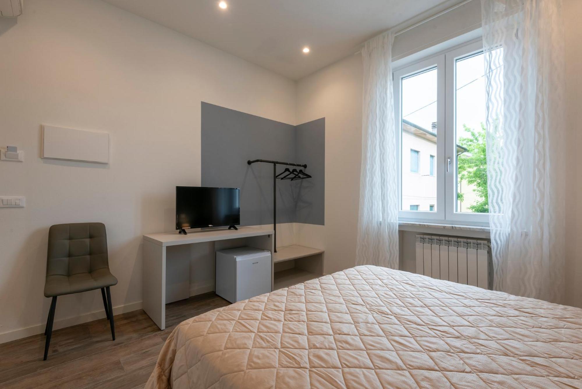 Iarsera Rooms And Apartment Лукка Екстер'єр фото