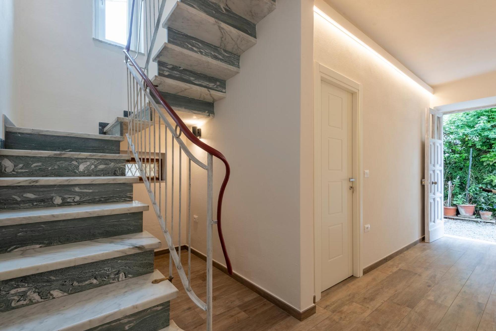 Iarsera Rooms And Apartment Лукка Екстер'єр фото